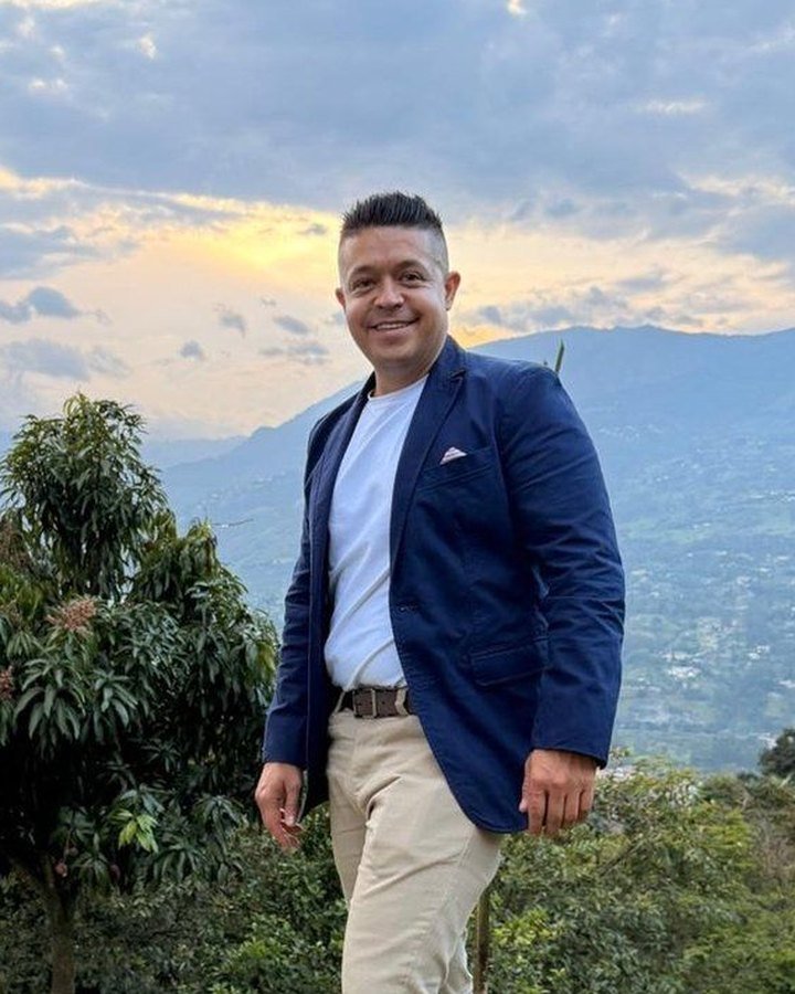 Edison Carvajal, Director general en CARVA